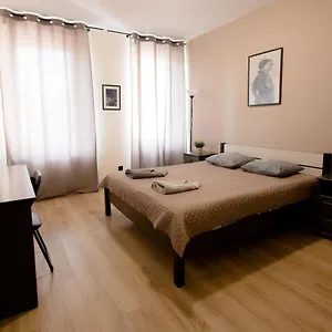 Hidden Peak Guestrooms Homestay